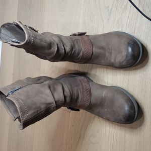 Ladies Rockport boots